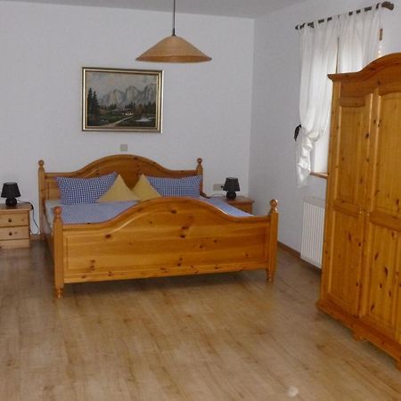 Landgasthof Berg Eurasburg Δωμάτιο φωτογραφία